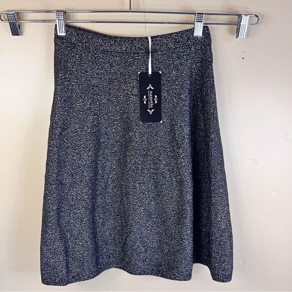 NWT‎ Nanette Lepore Sparkly Knee Length Flare Skirt Size Medium Comfy Stretch